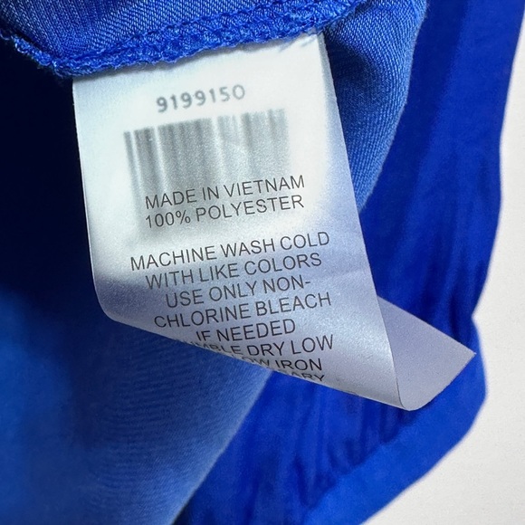 Vince Camuto | Blue Satin V-Neck Blouse - Picture 5 of 7